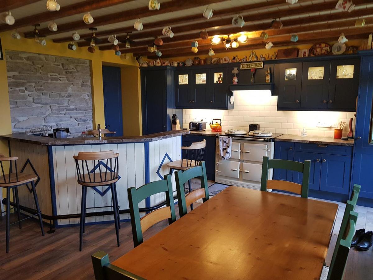 Traditional Irish Farmhouse Anascaul Buitenkant foto